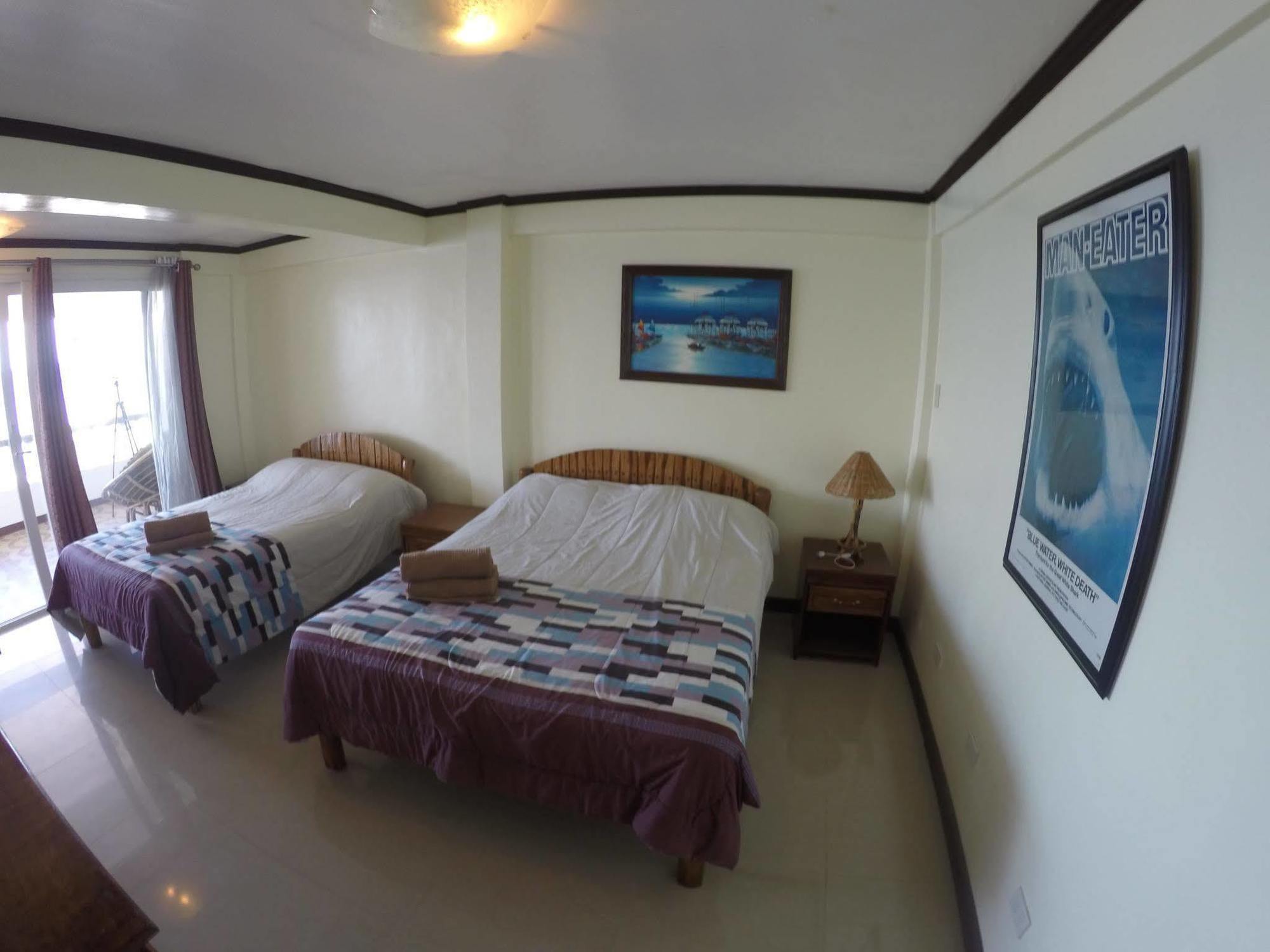 Scandi Divers Puerto Galera Exterior photo
